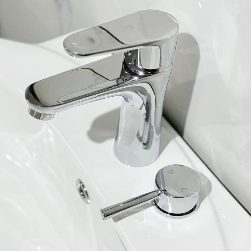 Lavabo pour ablutions, Orient