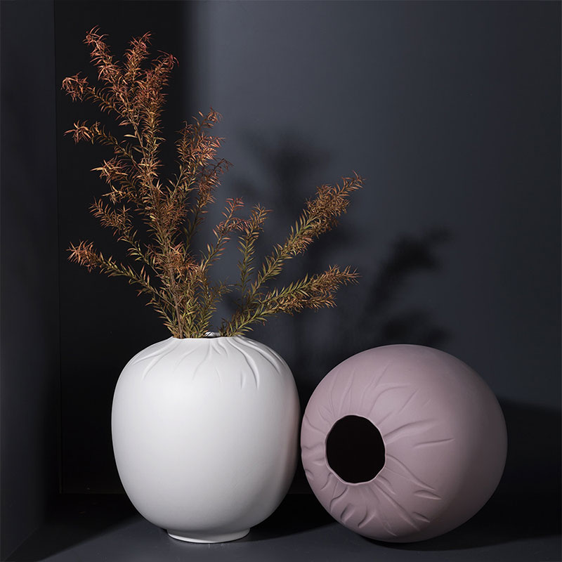 Vase en porcelaine, Blanc
